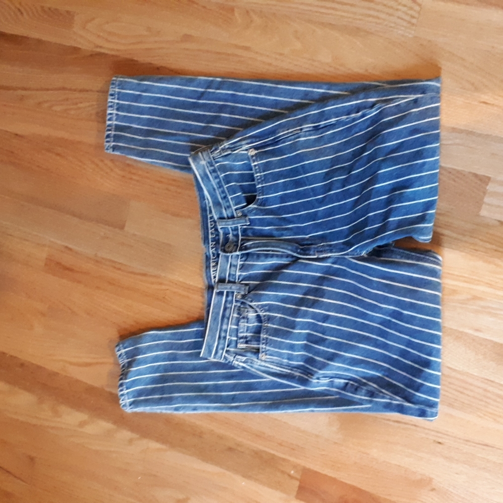 American Eagle jeans size 2